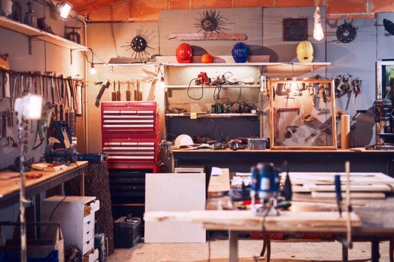 Workshop in Garage