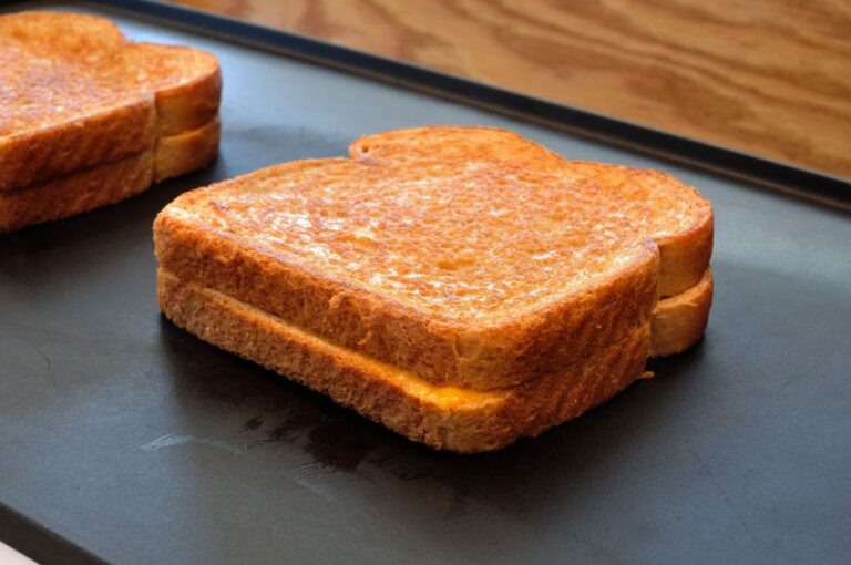 Grilled Cheese Sandwiches on a Hotplate
