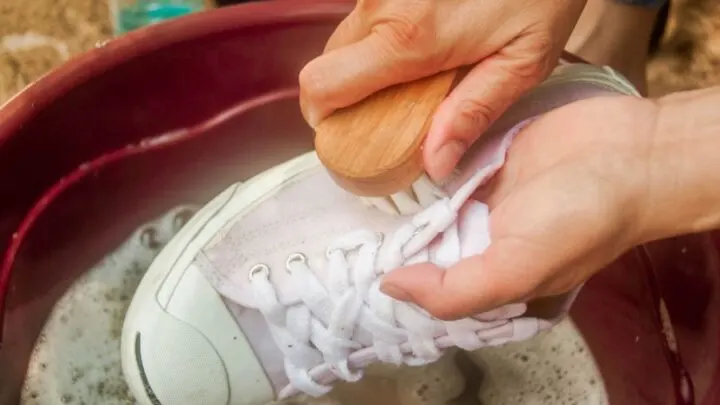 How to Clean White Shoes Without Vinegar (3 Easy Methods)