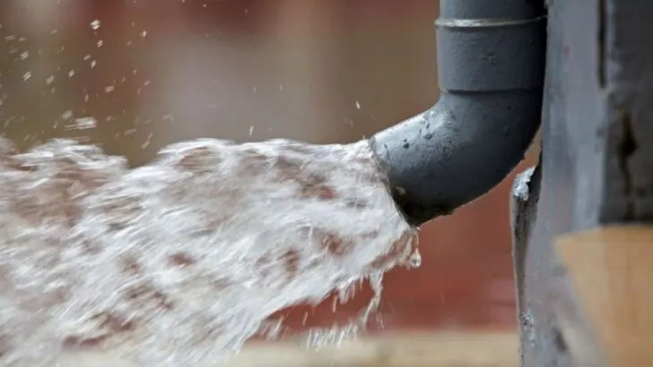 10 Great Downspout Drainage Options to Consider