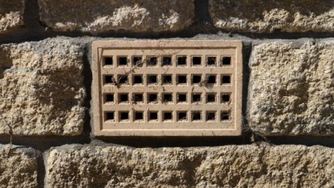How to Seal Crawl Space Vents (And 3 Reasons Why You Should ...