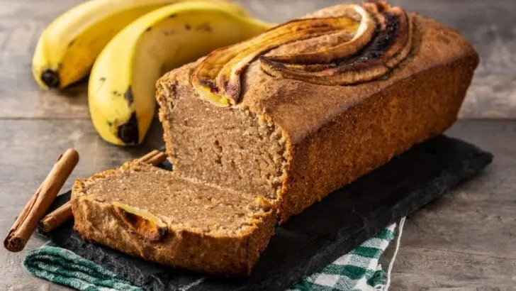 Why Is My Banana Bread Gummy? (3 Common Factors)