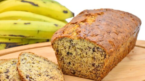 Why Is My Banana Bread Dry? (4 Causes and Fixes) - wigglywisdom.com