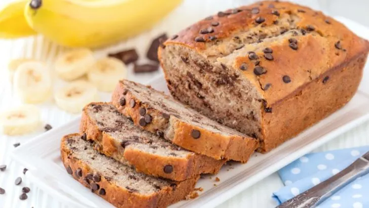Upgrade Your Baking Game With These Banana Bread Add-ins
