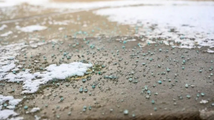 How Does Sidewalk Salt Work? (Plus 4 Great Alternatives)