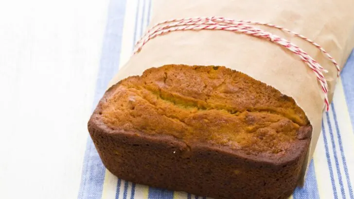 How Long Does Banana Bread Last? (In the Fridge, Freezer, & More)